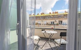 Parliament Luxury Condo